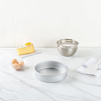 Restaurantware-Met Lux 8 x 2 Inch Straight-Sided Baking Tin, 1 Round Cake Pan - Oven-Ready, Freezable, Anodized Aluminum Round Baking Pan, Greaseproof, For Layer Birthday Cake