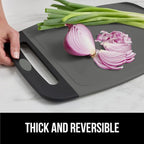 GORILLA GRIP BPA-Free Reversible Kitchen Cutting Board Set of 3, US Designed, Nonporous, Juice Grooves Catch Liquid, Slip Resistant Border, Dishwasher Safe, Durable Food Chopping Boards, Black Gray