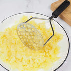 Potato masher with non-slip handle, stainless steel masher masher kitchen tool for potatoes, sweet potatoes, beans, vegetables, fruits, baby food, avocados and more