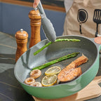 Frying Pans Nonstick with Lid, 10.2 Inches Skillets and Frying pan, Granite Cooking Pan with Pour Spout, Non Toxic Frying Pan for Stove, Induction, Gas, Pb, Cd PFOA Free (Green, 10.2 Inches)