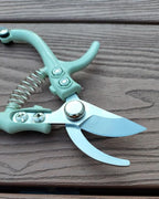 Fondwell 6" Gardening Shears Hand Pruners: Lightweight Garden Trimmers with Bypass Blades - Reliable Bonsai Cutters for Small Plants