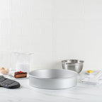 Restaurantware-Met Lux 14 x 3 Inch Straight-Sided Baking Tin, 1 Round Cake Pan - Oven-Ready, Freezable, Anodized Aluminum Round Baking Pan, Greaseproof, For Layer Birthday Cake