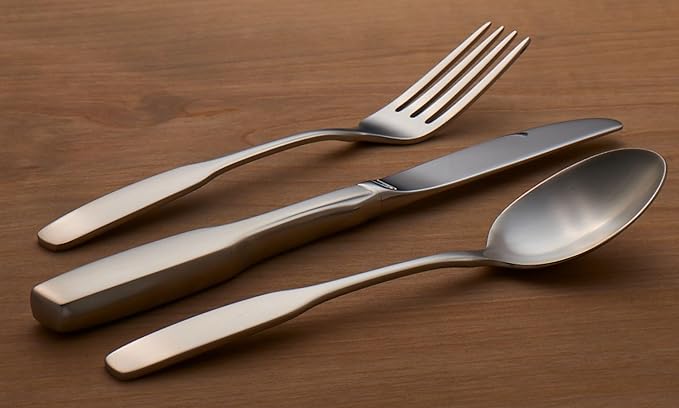 Oneida Paul Revere Fine Flatware Place Spoon, 0.10 LB,Silver