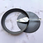 9 Inch Perforated Tart Pan for Crispy Crust w/Pie Cake Server. Removable Bottom, Non-Stick Coating, Rugged Carbon Steel for Tart Quiche Baking. Gift for Women Christmas Thanksgiving Party