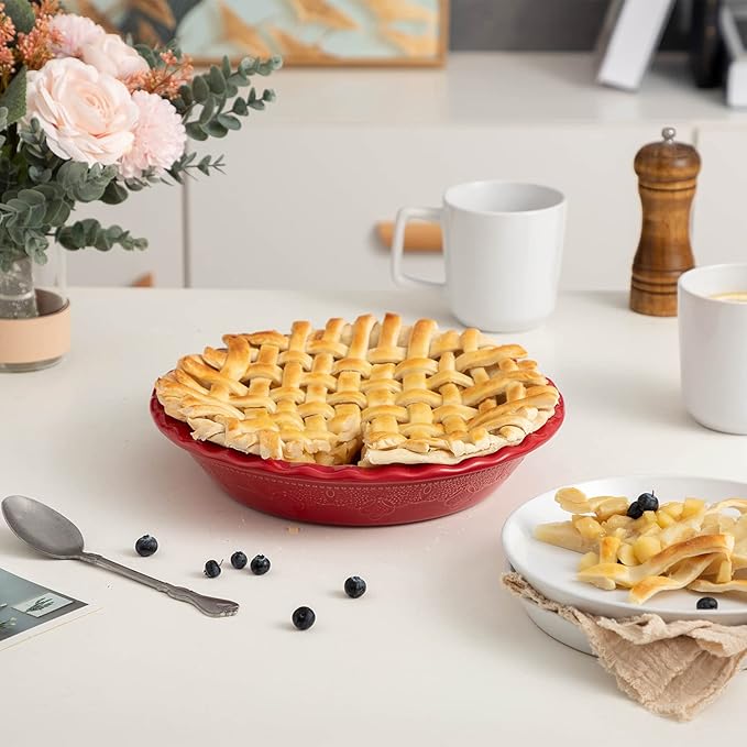 Fun Elements Pie Pan, 9 Inch Ceramic Pie Dish, Deep Dish Pie Pan with Lace Emboss, Ruffled Pie Plate for Baking, Thanksgiving Christmas Gifts, Set of 2, Red