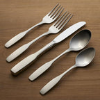 Oneida Paul Revere Fine Flatware Dinner Spoons, Set of 4, 18/10 Stainless Steel