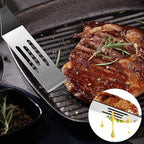 Metal Spatulas for kitchen Use, 2 PCS Professional Serving Spatula with Heat Resistant Handle, Stainless Steel Spatula Ideal for Pancakes, Eggs, Griddle Scraper, BBQ or Desserts
